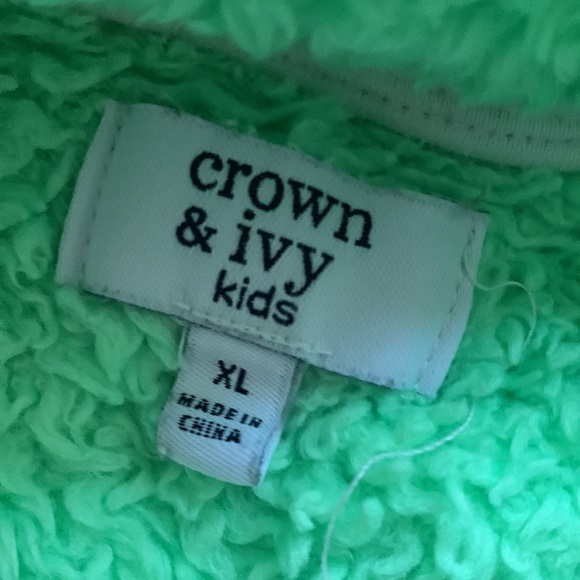 4 sweatshirts girls large and xl Pre owned - Picture 4 of 10